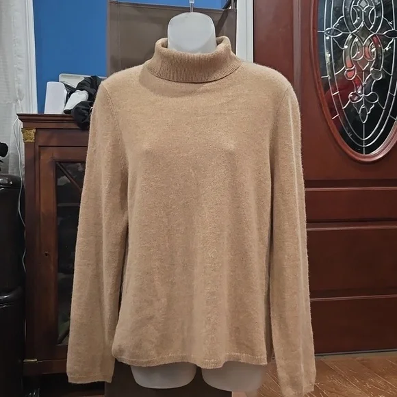 Charter Club Camel 100% Cashmere Turtleneck Sweater, XL - Picture 3 of 8